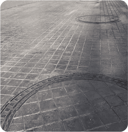 ประกอบกิจการในการจำหน่ายอุปกรณ์ก่อสร้างทุกชนิด ด้วย ประสบการณ์
ในการประกอบธุรกิจมากว่า 30 ปี เรายึดมั่นใน หลักการที่มุ่งสรรหาสินค้า
ที่มีคุณภาพ และมีเทคโนโลยีที่ใช้ใน การผลิตที่ทันสมัย เพื่อให้ได้มาซึ่งคุณภาพที่ดีกว่า และเป็นที่ยอมรับในสากล
เราในวันนี้เติบโตขึ้น แข็งแกร่งขึ้น มีพันธมิตรทางธุรกิจมากยิ่งขึ้น เราจึงได้ขยายสายธุรกิจการดำเนินงานเข้าไปในส่วน อุตสาหกรรม ฝาท่อ ฝาแมนโฮล ฝาบ่อพัก 
ซึ่งผลิตภัณฑ์ทั้งหมด ในอุตสาหกรรมนี้ จะอยู่ภายใต้การบริหารของบริษัทในเครือ ชื่อ บริษัท เอสเคซี เอ็นจิเนียริ่ง จำกัด ซึ่งในสายผลิตภัณฑ์ที่เรา เลือกสรรเข้ามานี้ ก็เป็นอีกหนึ่งผลิตภัณฑ์คุณภาพ ที่ผ่านการรับรองมากมายจากองค์กรหน่วยงานต่างๆ ซึ่งเป็นองค์กรที่มีชื่อเสียงเป็นที่ยอมรับในระดับสากล และสถาบันวิจัยภายในประเทศ